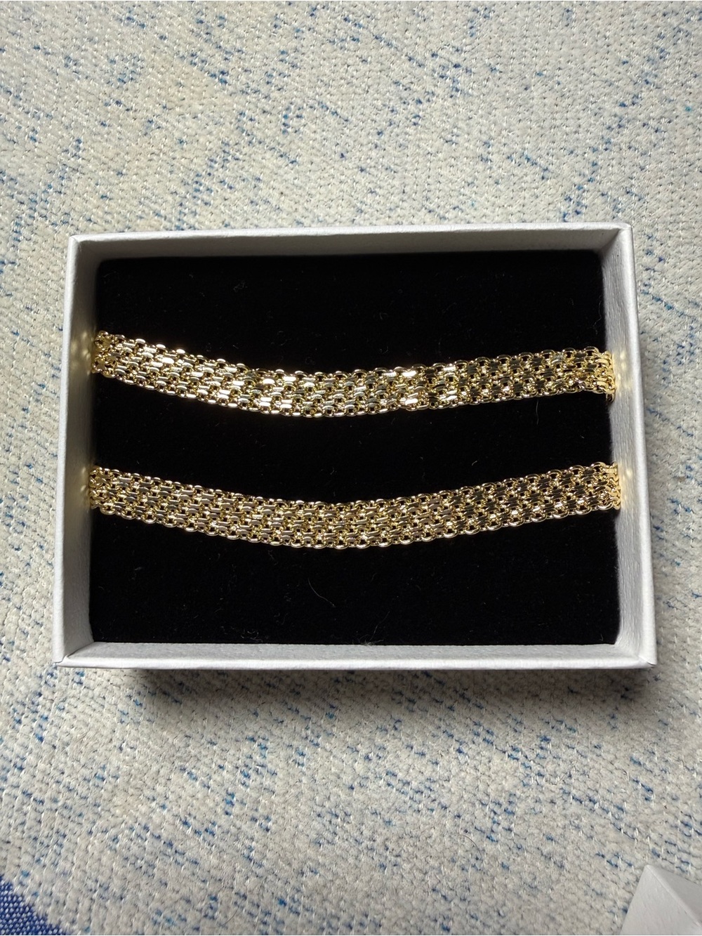 Gold Mesh Link Necklace - Women's Jewelry - Picture 2 of 3